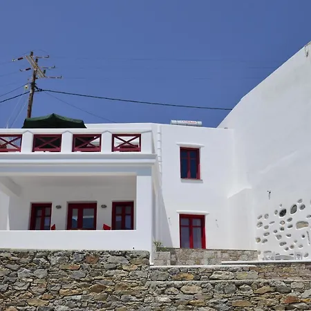 Nicolas House Pera Rachidi Buitenkant foto