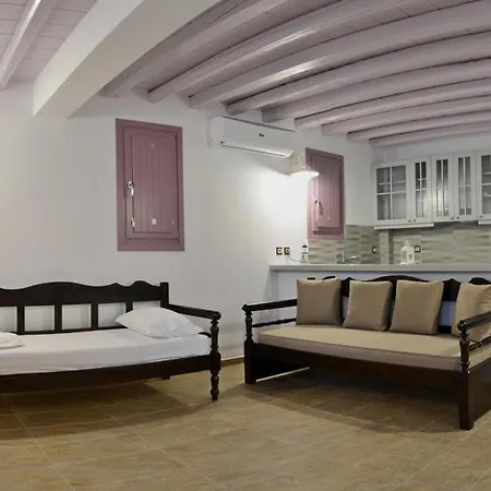 Nicolas House Pera Rachidi Buitenkant foto