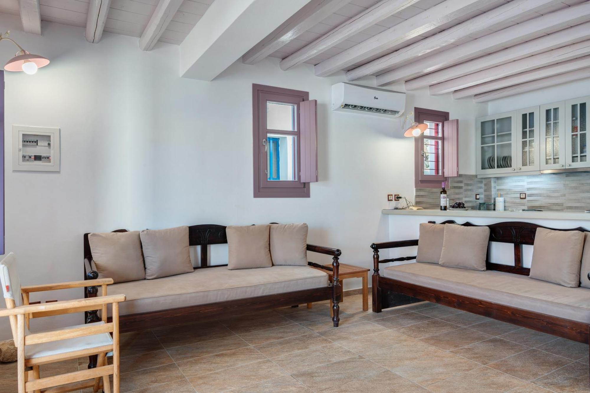 Nicolas House Pera Rachidi